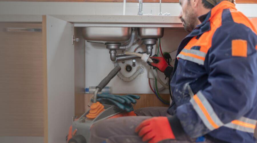 Professional tankless water heater installation services in Murdock, KS